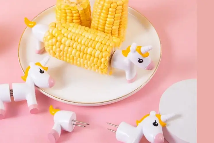  Mini unicorn corn holder