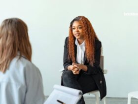 A women Psychiatric Evaluating a women