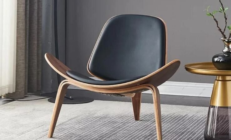 Hans Wegner Replica Chairs