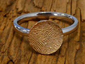 Mini Fingerprint Ring White Yellow Gold edited by trickligns.com