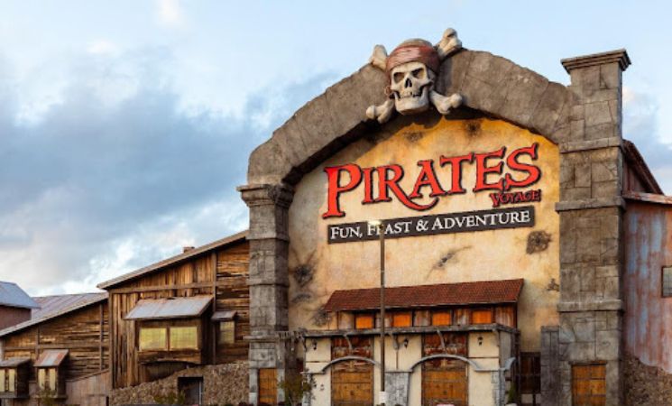 Pigeon Forge, TN, USA - April 12, 2024: Pirates Voyage Dinner and Show is a pirate-themed dinner theatre for the whole family located in downtown Pigeon Forge, TN.