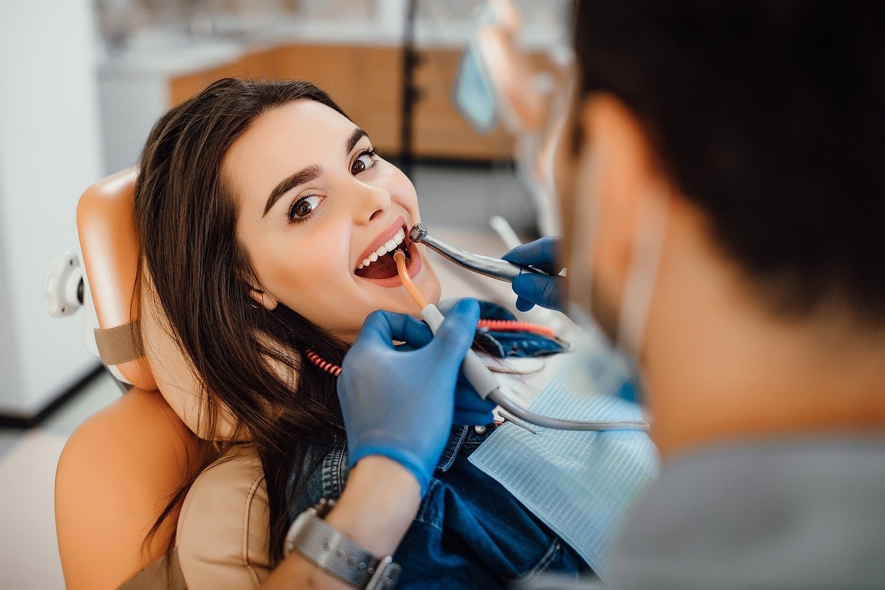 confident smile - adult advance dental care