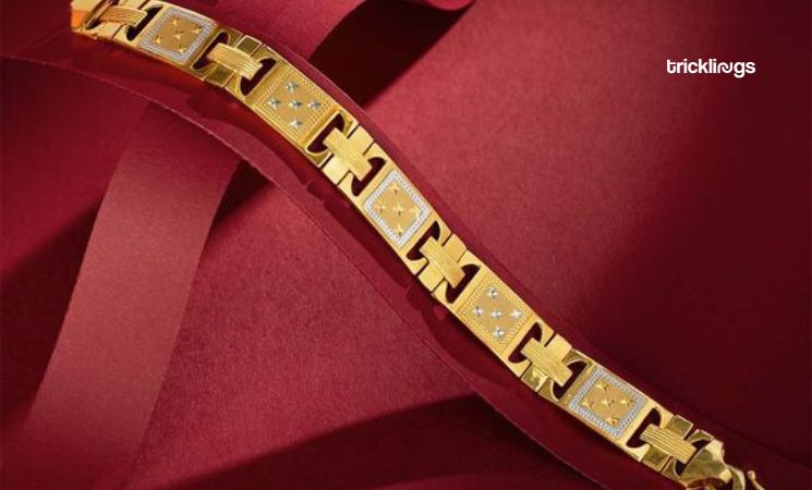 The rise of the gold bracelet