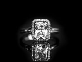 history of diamond rings