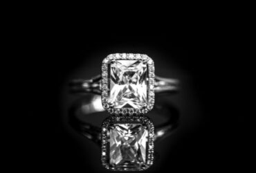 history of diamond rings